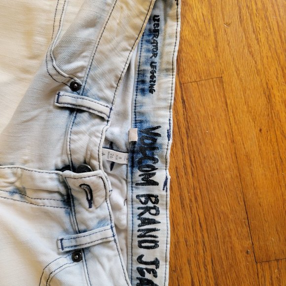 Volcom brand jeggings - Picture 3 of 4